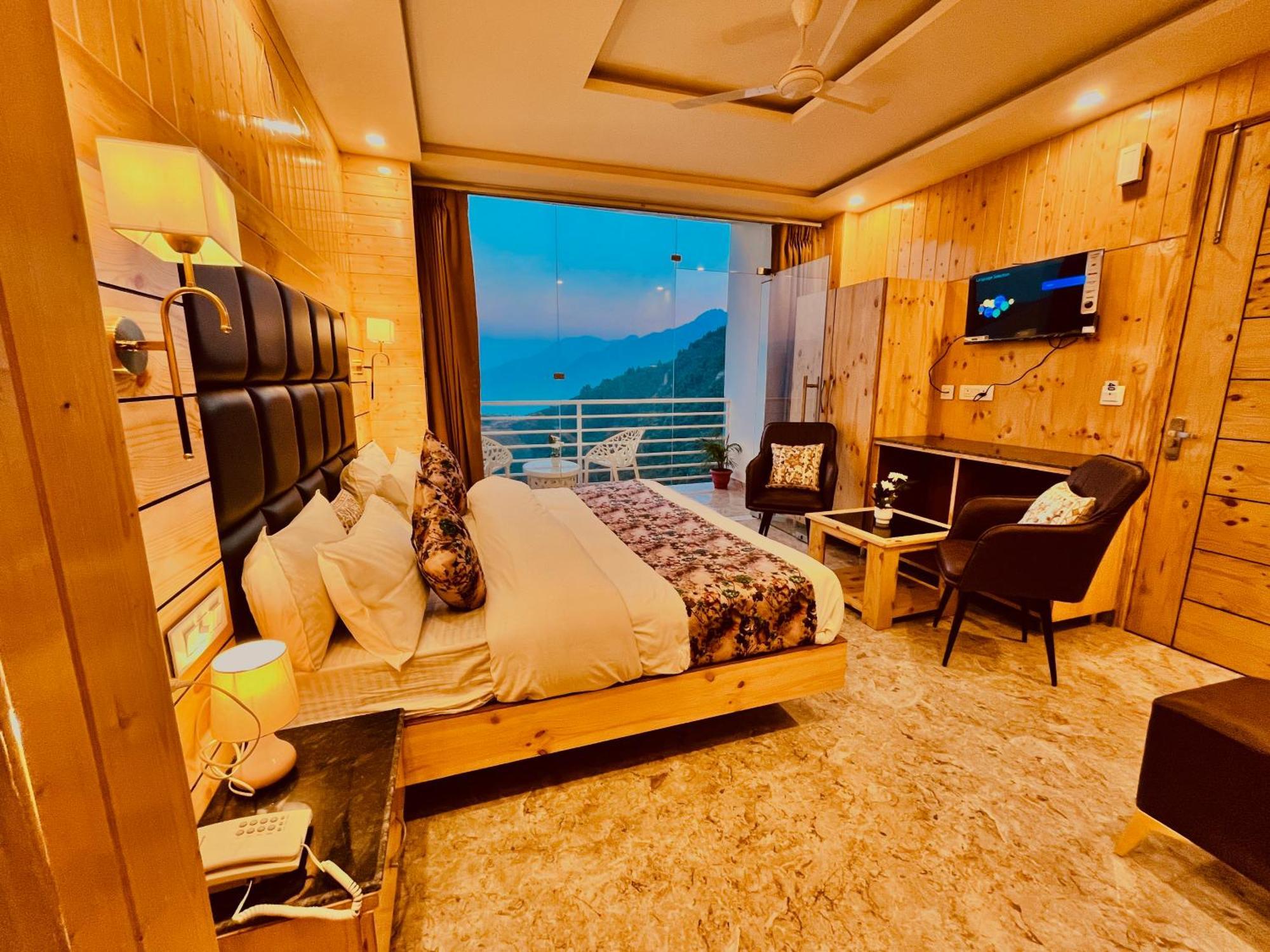 Hotel Hill View, Mussoorie - Near Jw Marriott Mussoorie, M 77377-32479 Екстер'єр фото