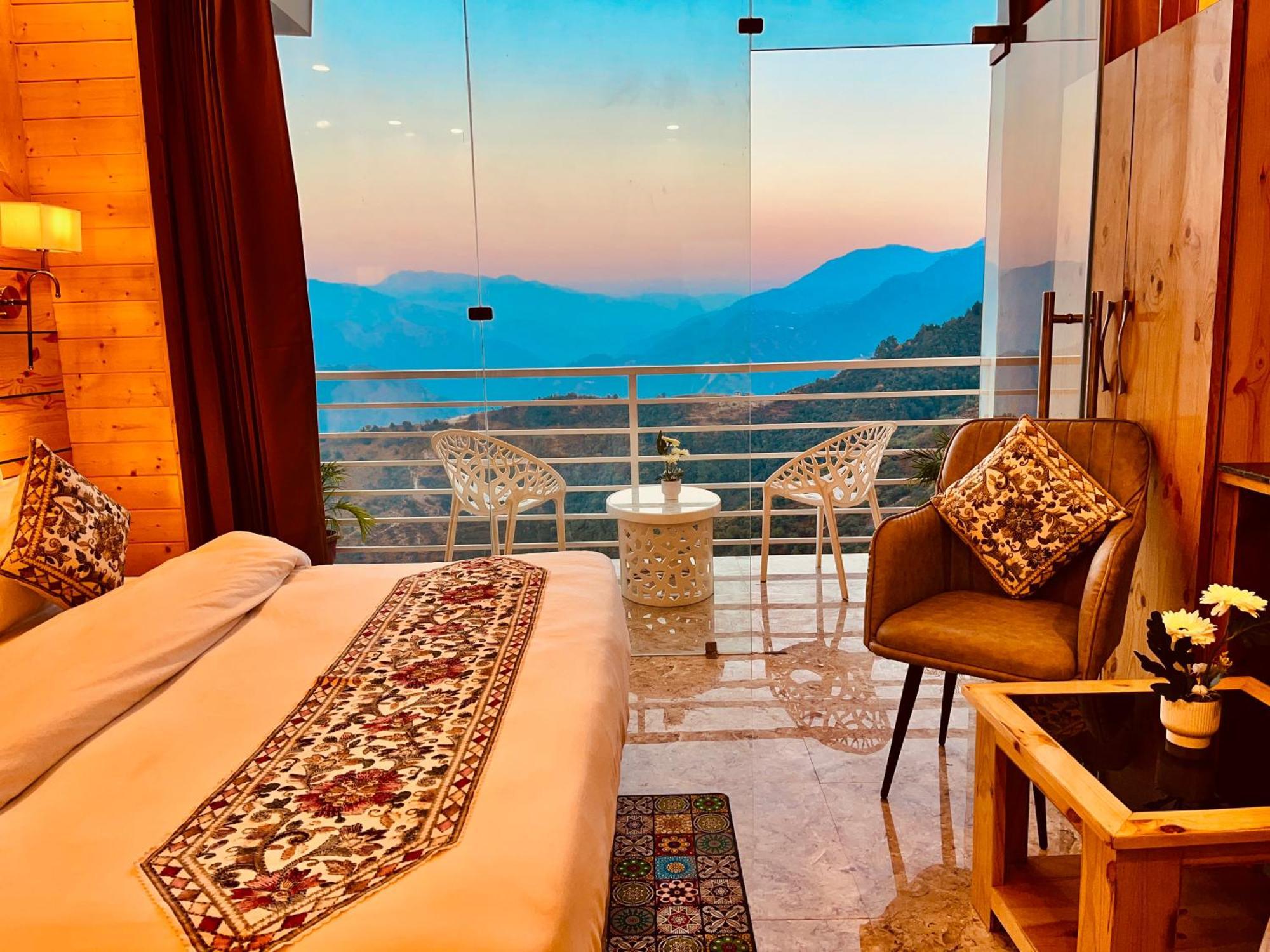 Hotel Hill View, Mussoorie - Near Jw Marriott Mussoorie, M 77377-32479 Екстер'єр фото