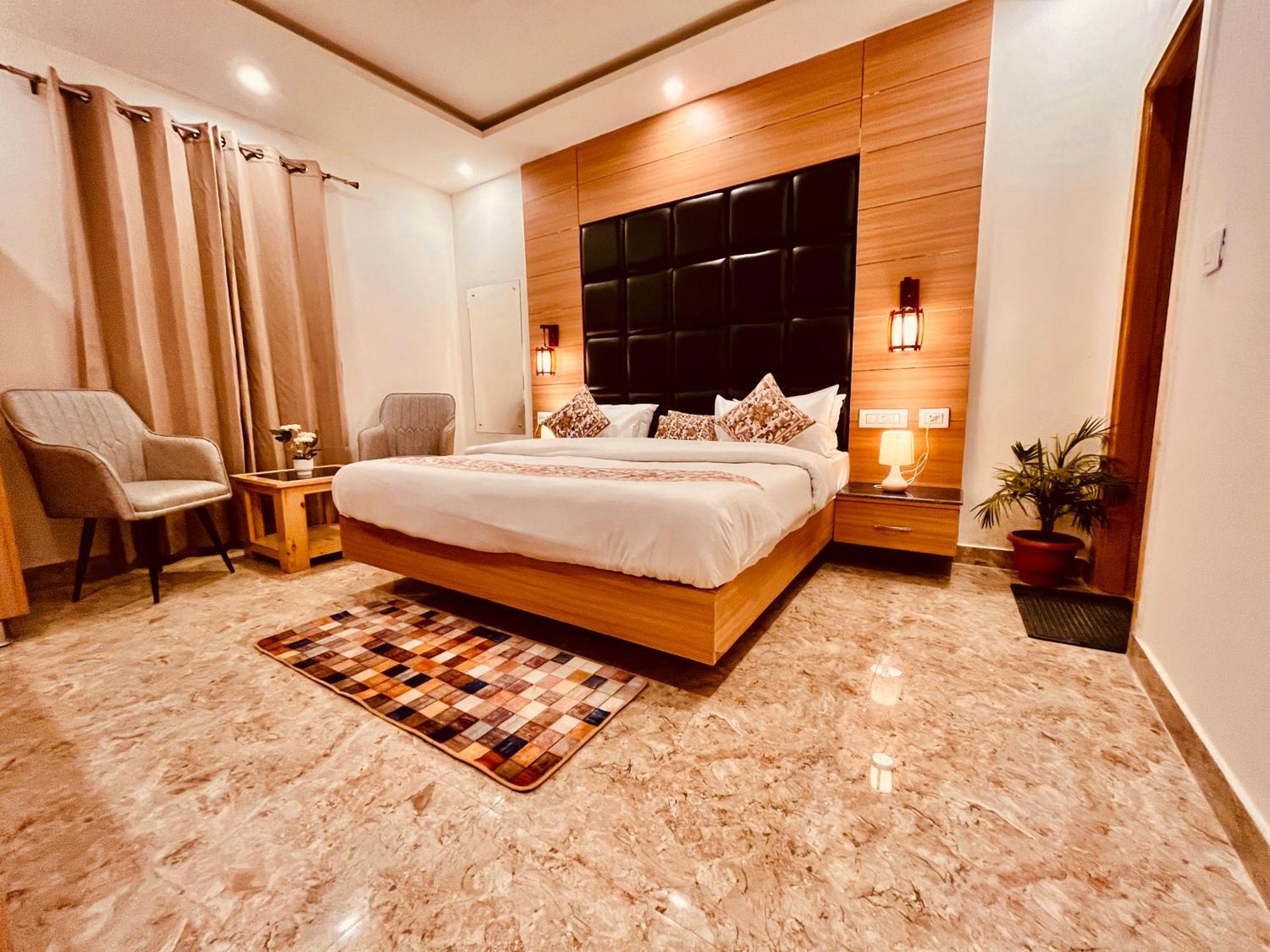 Hotel Hill View, Mussoorie - Near Jw Marriott Mussoorie, M 77377-32479 Екстер'єр фото